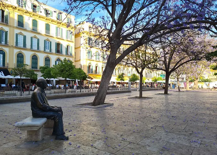 Private Rooms In Historic Building On The Square